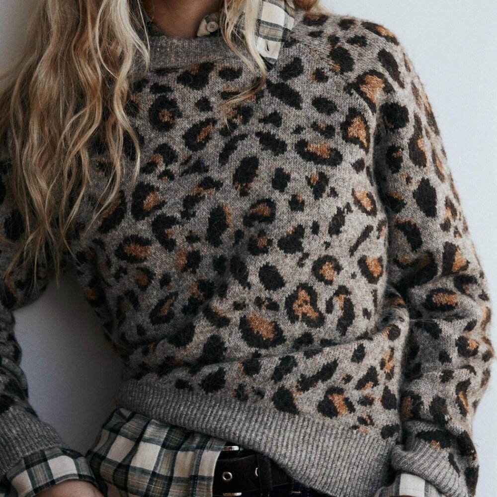 JACQUARD KNIT ANIMAL PATTERN SWEATER from Zara,, Sz small